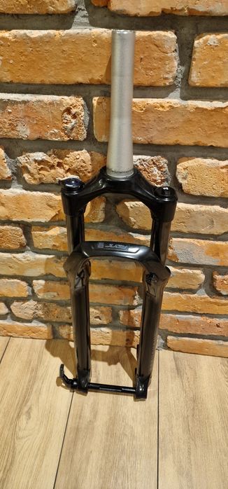 Amortyzator rowerowy praktycznie nowy przejechał 150 km