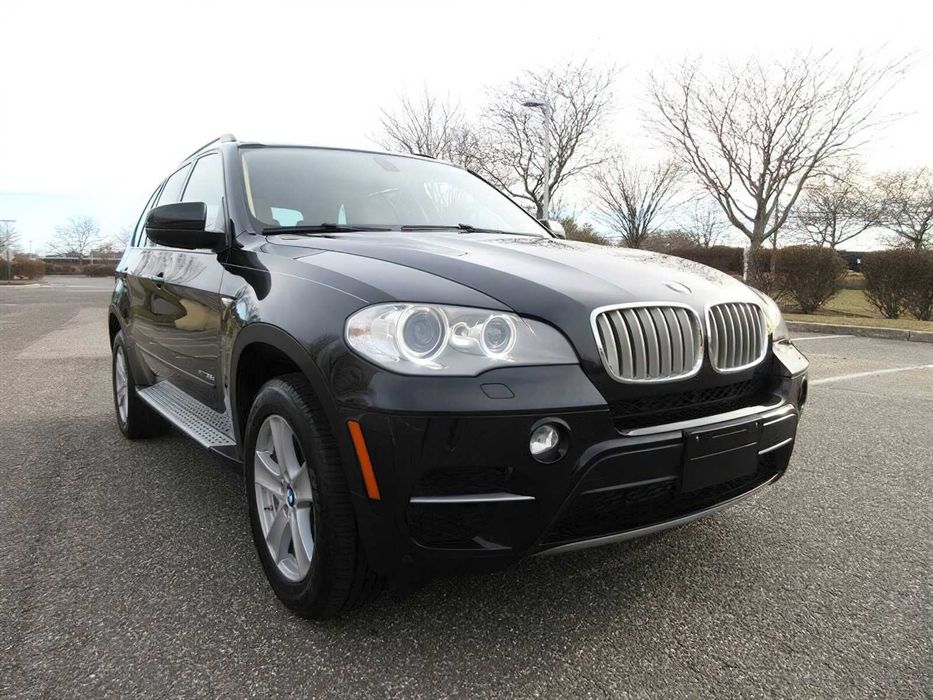 BMW X5 xDrive35d      2012