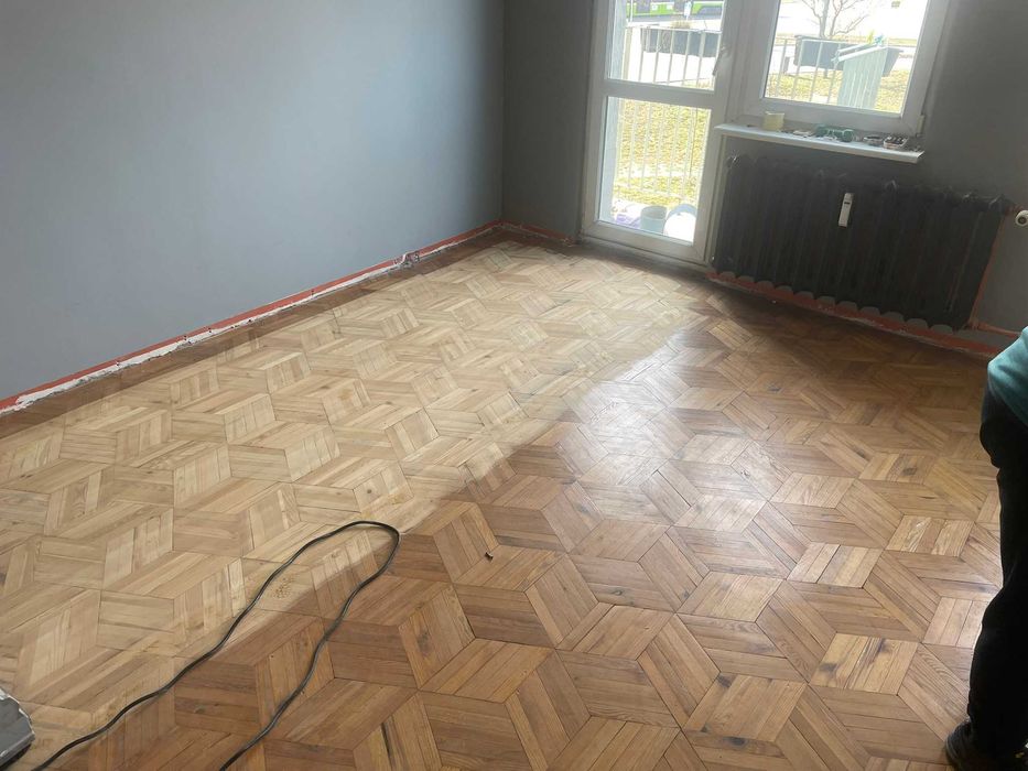 Cyklinowanie, renowacja i układanie  podłóg drewnianych, parkietów