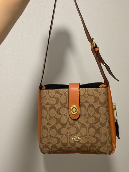 Сумка жіноча під Coach Hadley Convertible кроссбоді