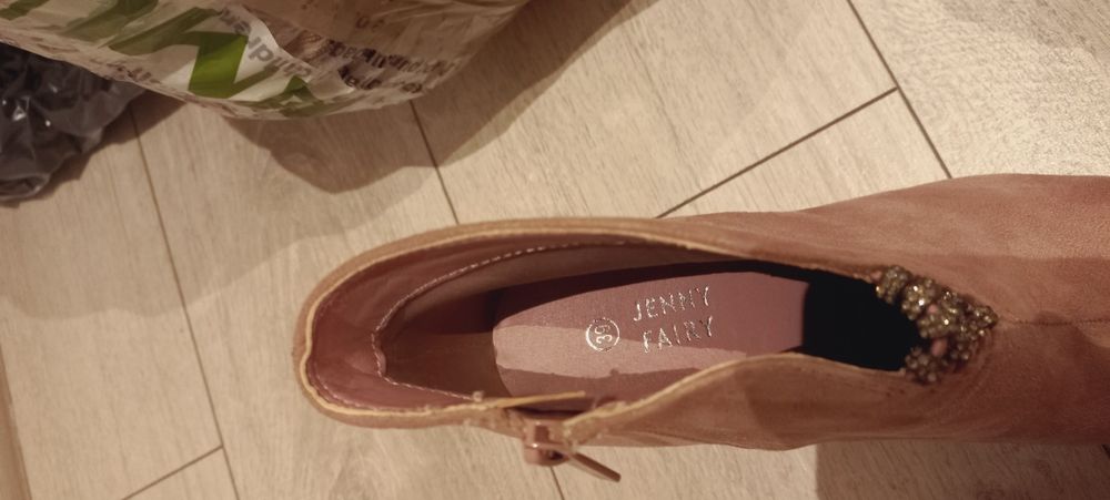 Nowe botki 39 Jennyfer