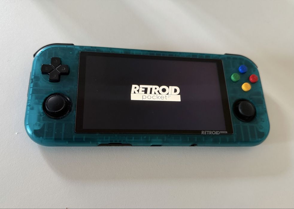 Consola Portátil Retroid Pocket 3+ (128GB) - Cor Clear Blue