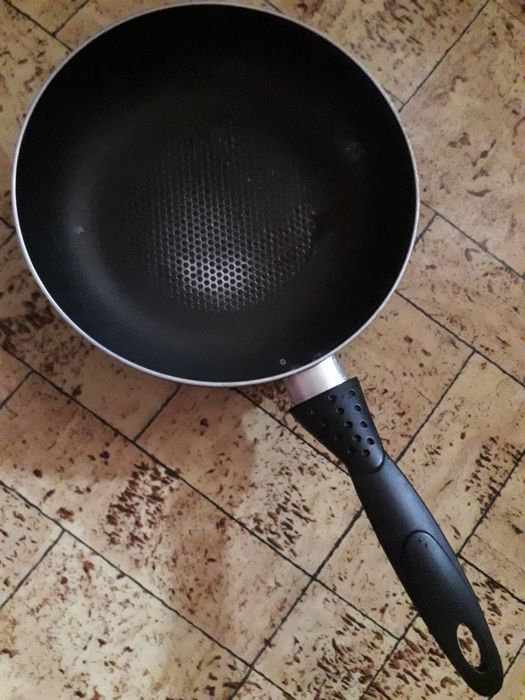 Сковорода с крышкой