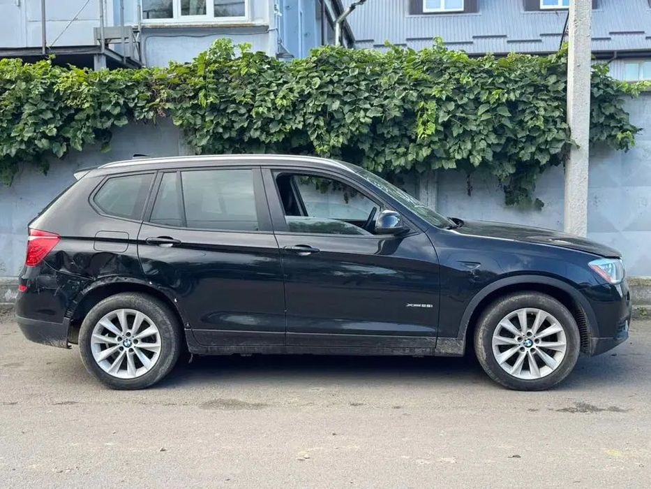 Скло дверей бічне бмв х5 е53 е70 ф15 стекло кузова Bmw x5 e53 e70 f15