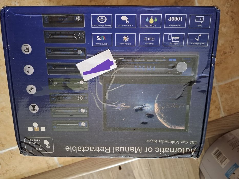 Radio novo retrátil