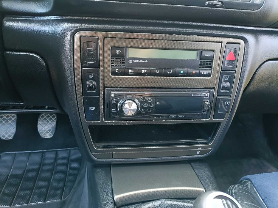 Продам пасат b5 2.3vr5 4x4 1999