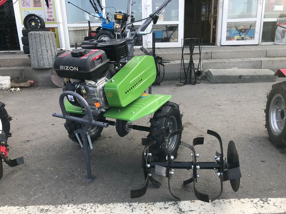 Мотоблок Бизон 900,2+1,Стандарт