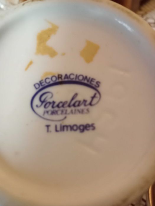 Conjunto de quatro peças de porcelana limoges antigas