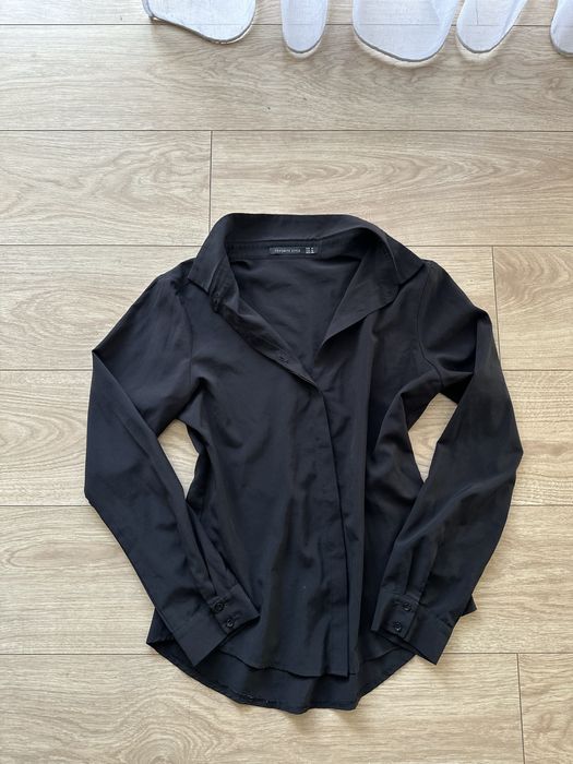 Чорна універсальна блуза