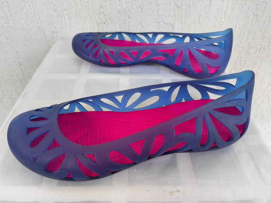 Балетки,босоножки Crocs iconic comfort р.39