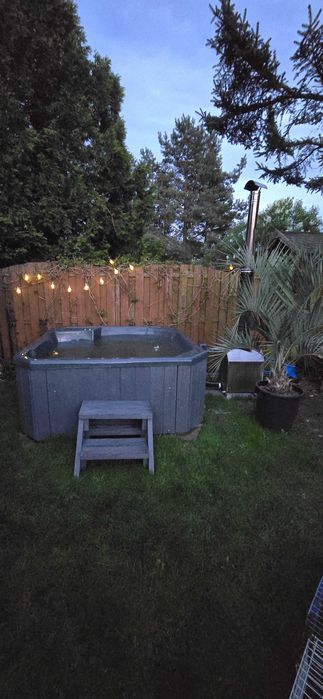 Jacuzzi balia basen piec na drewno 5cio osobowe piec masaż led