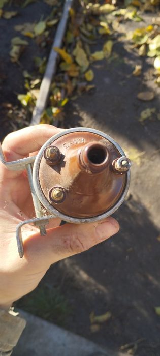 Продам катушку запалювання вк-б нова СССР.