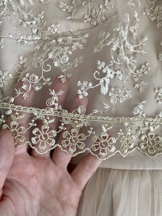 Продам гарну сукню!