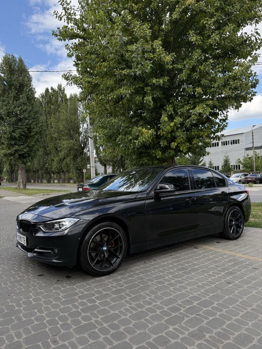 BMW 328i xDrive F30, 245 к.с.