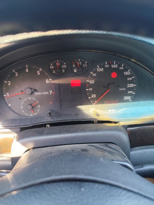 Audi A4 1.8turbo 150cv