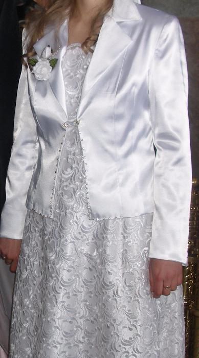 нарядный белый свадебный жакет,