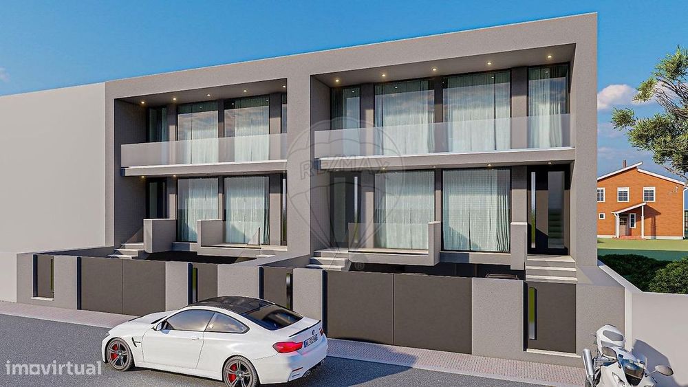 Apartamento T4 para venda