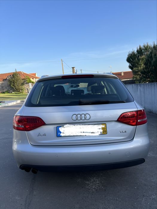 Audi A4 Avant 2.0 TDI – 09/2011 | Nacional / Muito Bem Cuidada