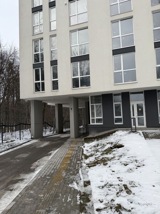 Здам в оренду або продам комерційне приміщення жк америка