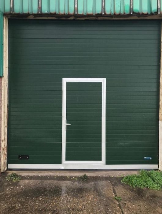 Brama garażowa furtka drzwi panelowa segmentowa rolowana przemysłowa