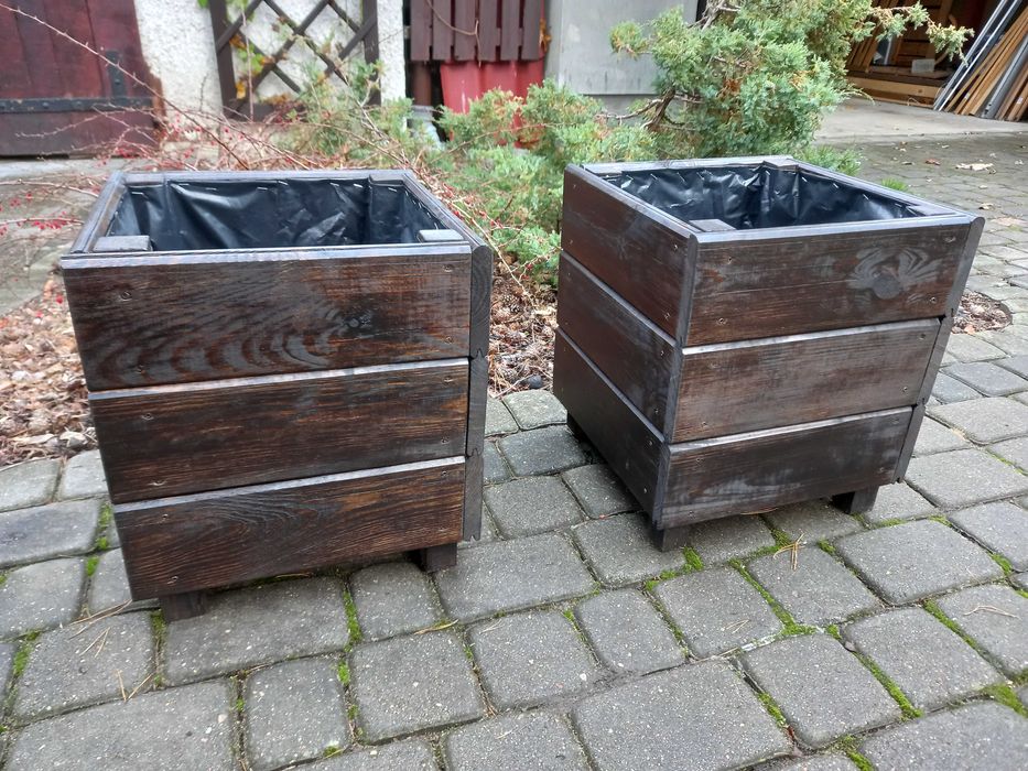 Doniczka drewniana 35x40