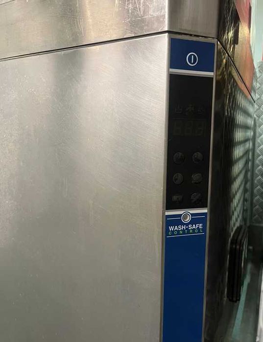 Máquina de Lavar Loiça Industrial - Electrolux