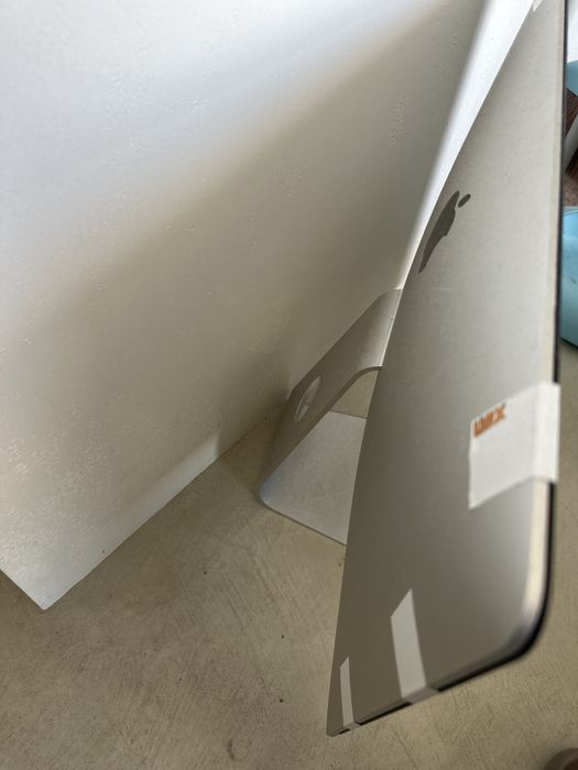 Несправний Apple iMac Retina 4k 21,5 дюймовий