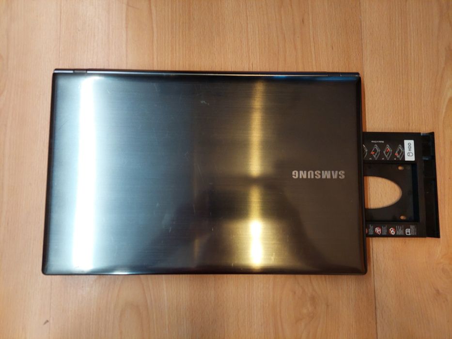 Samsung NP550 Nvidia GeForce 650M Intel Core i5 3210