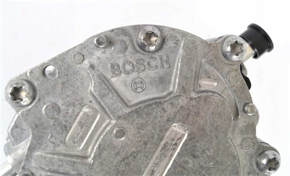 Pompa. VACUM BOSCH  1.4 1.9 2.0 TDI VW 038.145209 VW AUDI SKODA SEAT