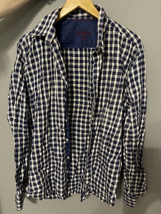 Мужская рубашка L-XL