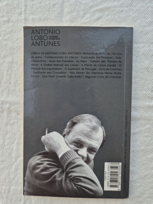 "Letrinhas de cantigas" - António Lobo Antunes