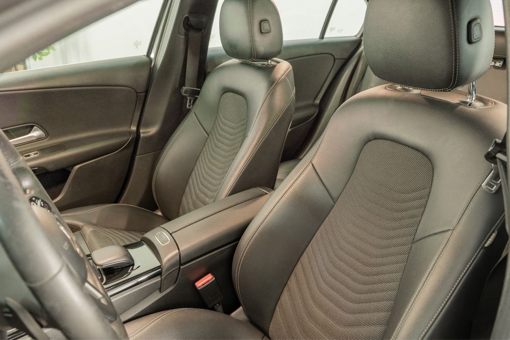 Mercedes A180d Auto ** Desde 279€ Mês**