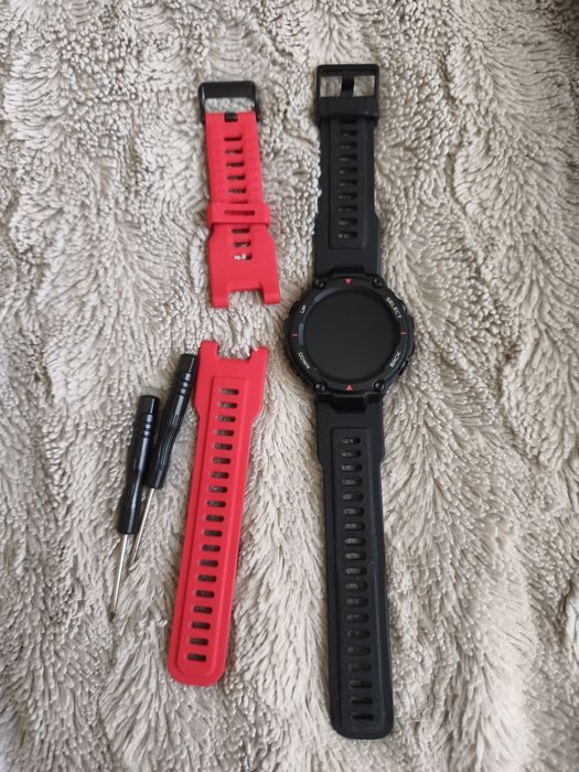 Смарт-годинник Amazfit T-REX / TREX Rock Black  + ремінь червоний