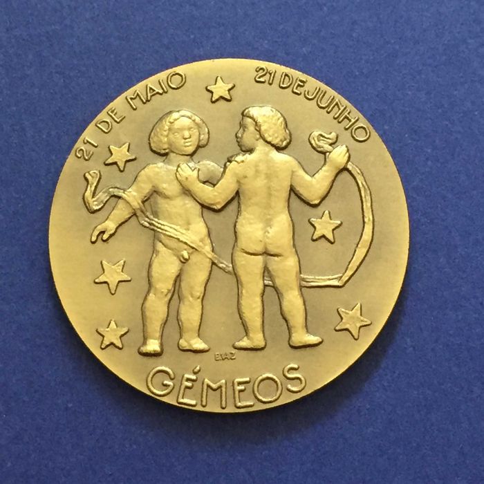 medalha signo GÉMEOS