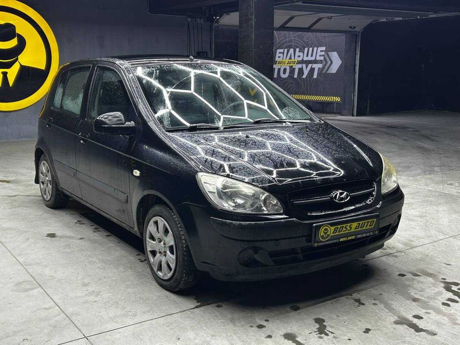 ID: 50588

Компанія Boss Auto пропонує на продаж надійний та економічний Hyundai Getz 2008 року у чудовому стані. Автомобіль має прозору історію, другий власник в Україні, ДТП відсутні. Останнє техобслуговування виконано на пробігу 199 тис. км, після чого авто проїхало лише 6 тис. км. Двигун та ходова працюють без зауважень, встановлена зимова гума, а комплект літньої додається у подарунок. В наявності два ключі та сервісна книжка. З оснащення: підігрів дзеркал, сигналізація, магнітола з AUX, передні склопідйомники та стандартна заводська комплектація. Автомобіль повністю готовий до експлуатації та не потребує додаткових вкладень. Boss Auto гарантує чесність, прозору історію та якість кожного авто. Звертайтесь — з радістю організуємо огляд у зручний для вас час.