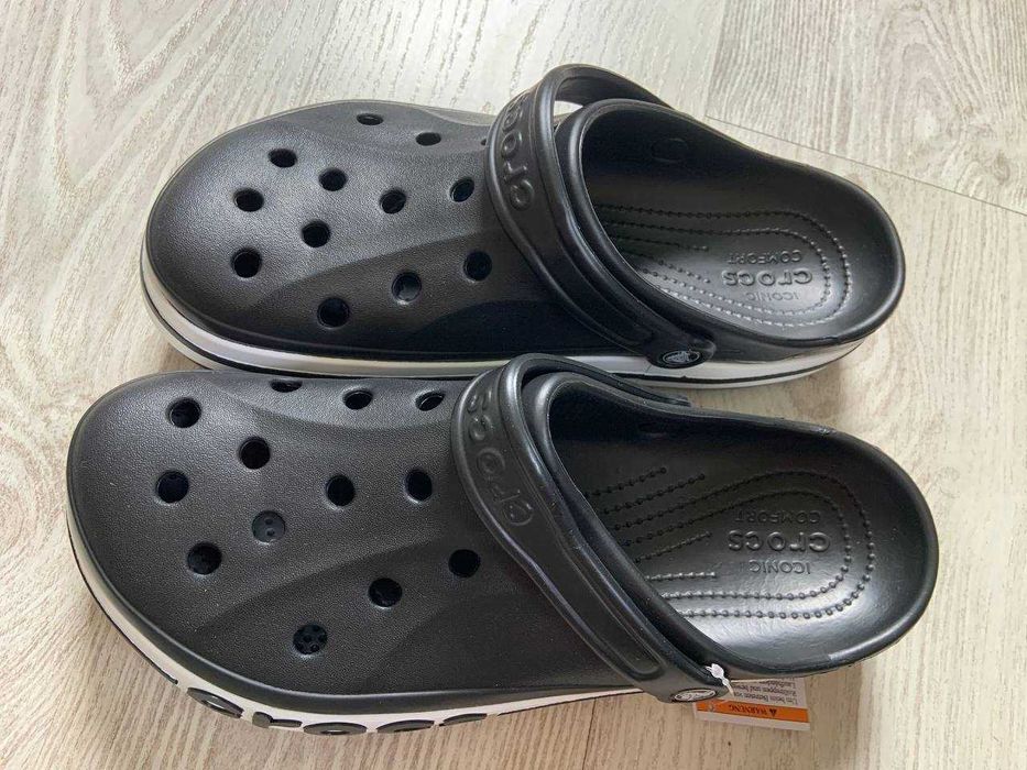 Крокси чорні 44 на 28,8-29,3 см знижка має ньюанс нові