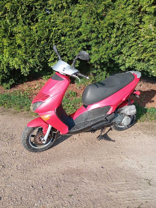 Aprilia Leonardo 125