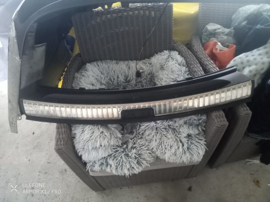 Friso da mala SEAT Leon 2018