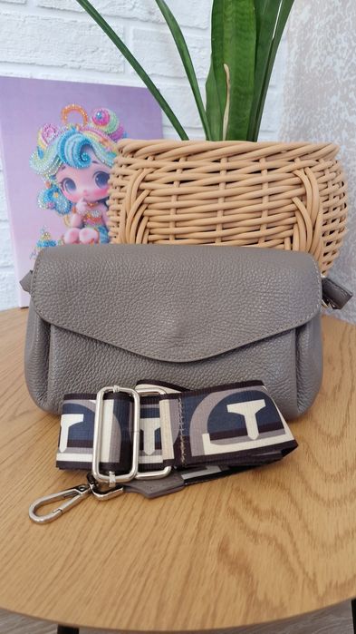 Продам кожанную сумку