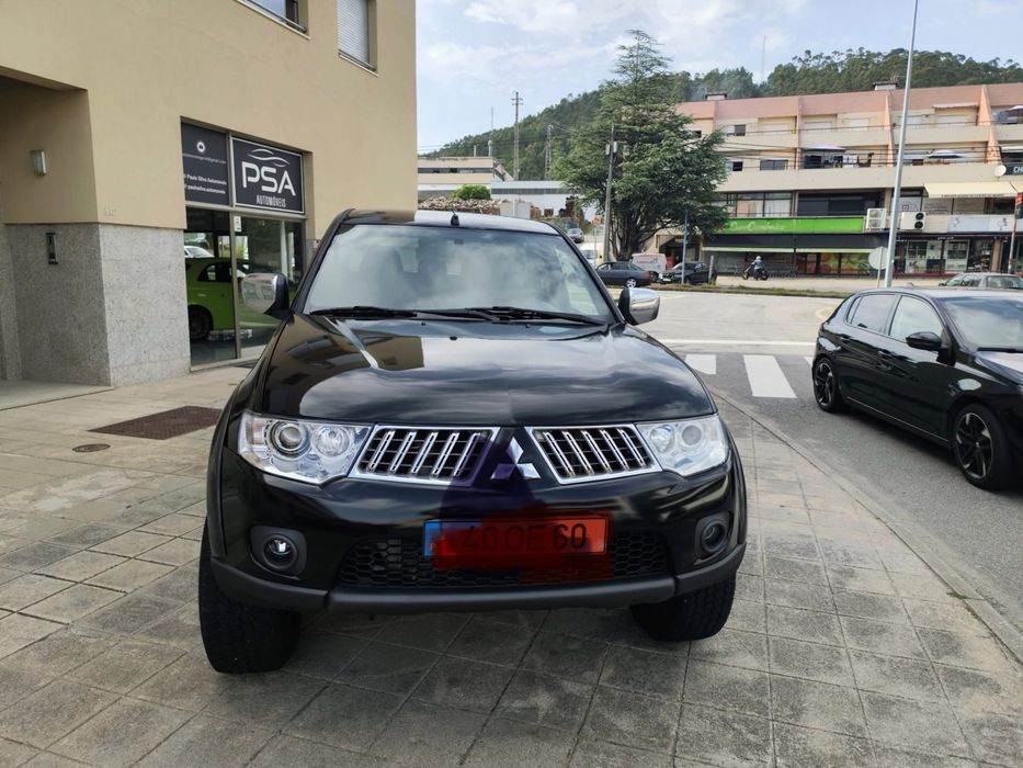 Mitsubishi L200 como nova