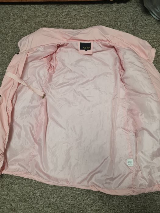 Пуховик жіночий 46 розмір