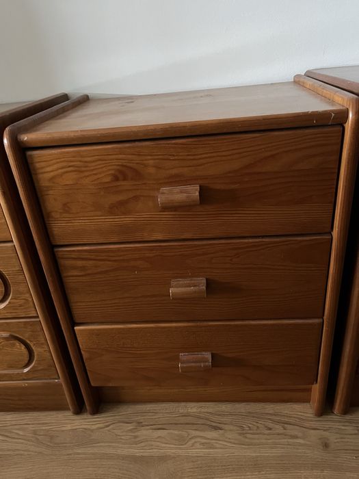 Secretárias de madeira