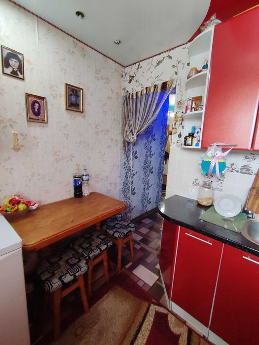 +3-кімнатна квартира з ремонтом + 2 сотки землі | 7 км від Рівного