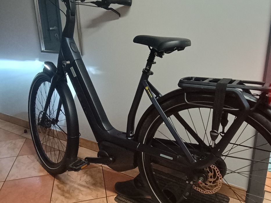 Rower elektryczny Gazelle Avignion C8