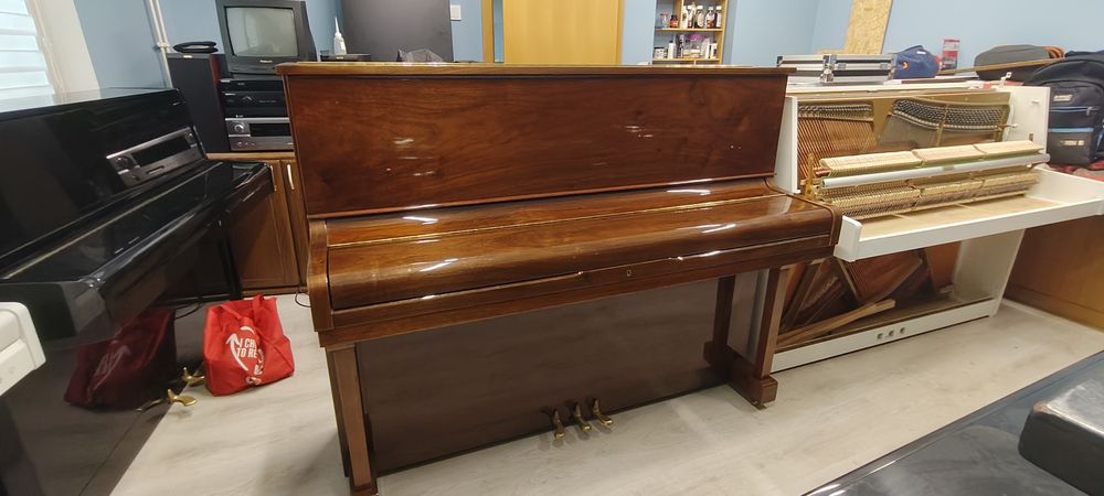 Pianino, pianina GM PIANO STUDIO