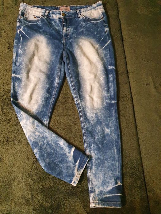 Spodnie Jeansy 42