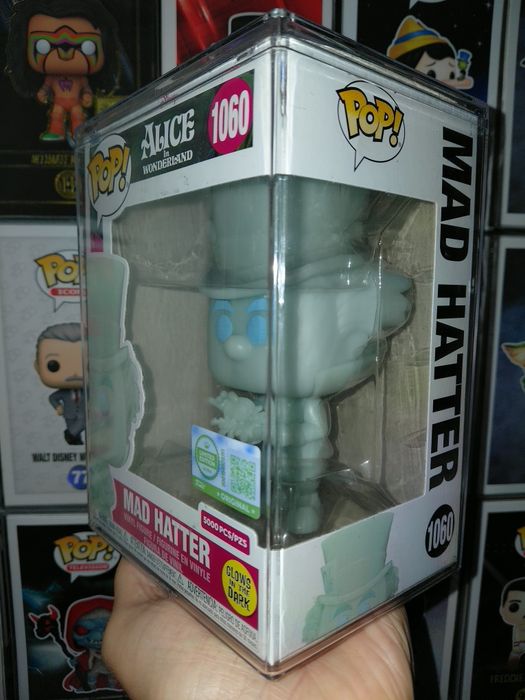 Funko Pop Alice in Wonderland Mad Hatter Glow Limited Edition Ultra 5000 Pcs