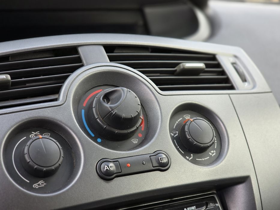 Renault Scénic 1.5 dCi (2004)