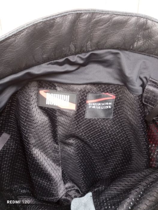 Мотоштани Rekurv