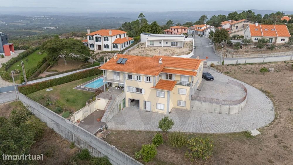Moradia T4 em Gouveia